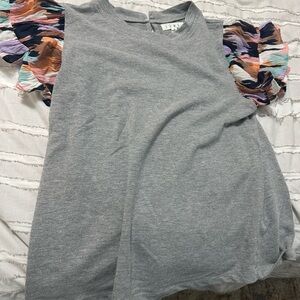 THML Heather Gray Top with Ruffled Sleeves